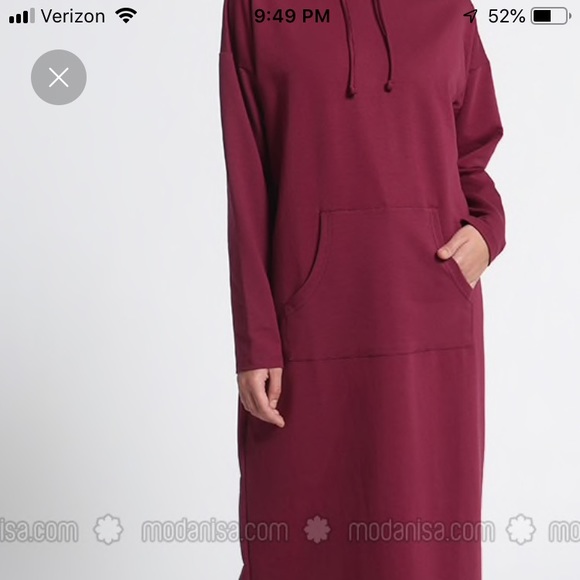 Gorgeous oversized sweater be stylish and comfy - Picture 2 of 3